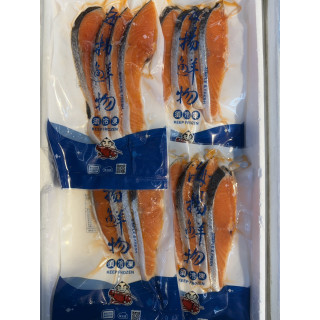 鹽漬鮭魚半月切4入/約300g